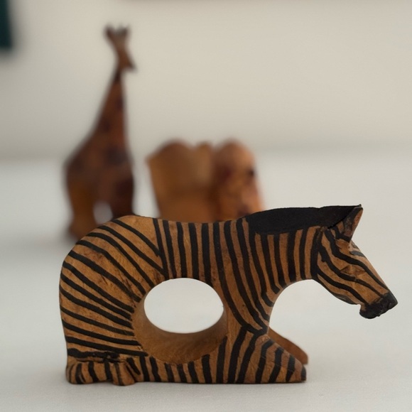 African Hand Carved Artisan Wooden Napkin Rings (6) - Picture 3 of 9